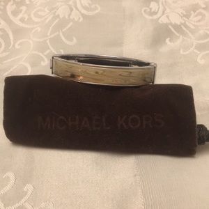 MICHAEL KORS silver hinged bangle bracelet